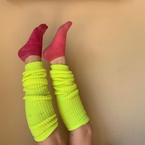 yellow leg warmers